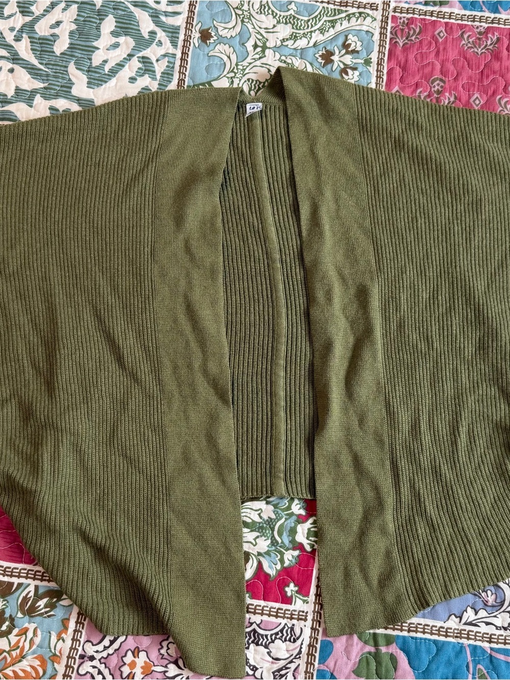 Lululemon Olive Green Cashmere Blend Ribbed Short Sleeve Wrap XS/S